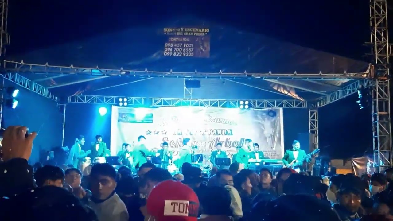 La súper banda señor del arbol  fiestas de chambapongo salcedo