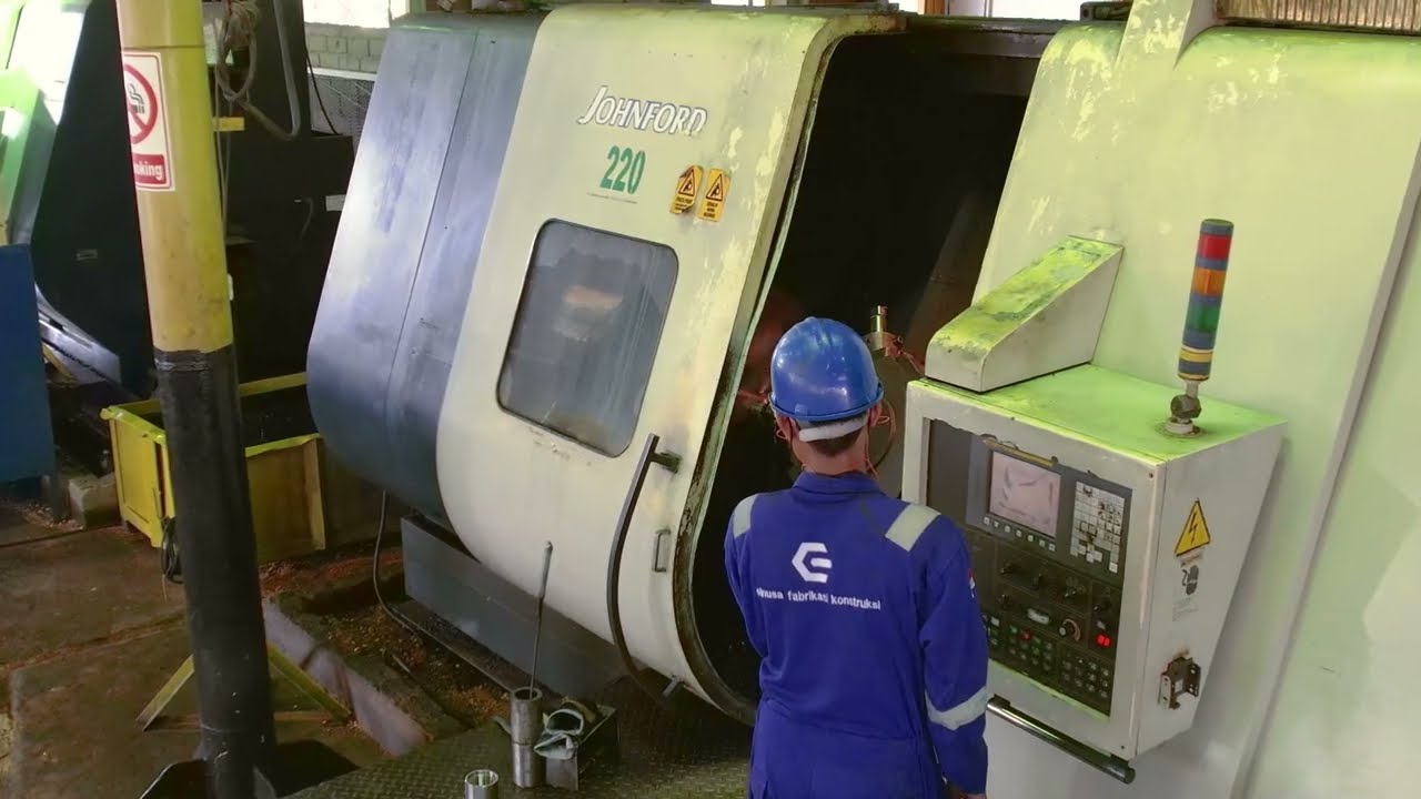 Oil Country Tubular Goods (OCTG) Manufacturing Process - Workshop Elnusa Fabrikasi Konstruksi, Batam
