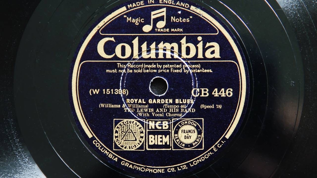 Ted Lewis and His Band - Royal Garden Blues (1931)
