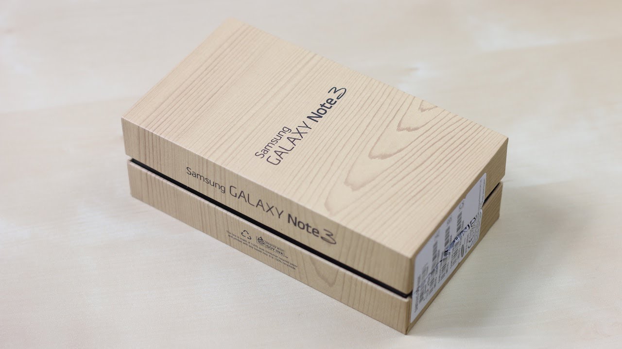 Unboxing: Samsung Galaxy Note 3 (Deutsch) | SwagTab