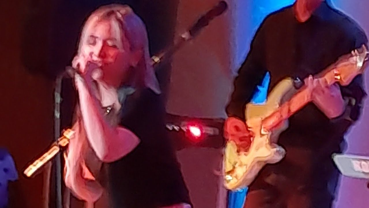 Sharlene San Pedro LIVE FULL - The 70's Bistro