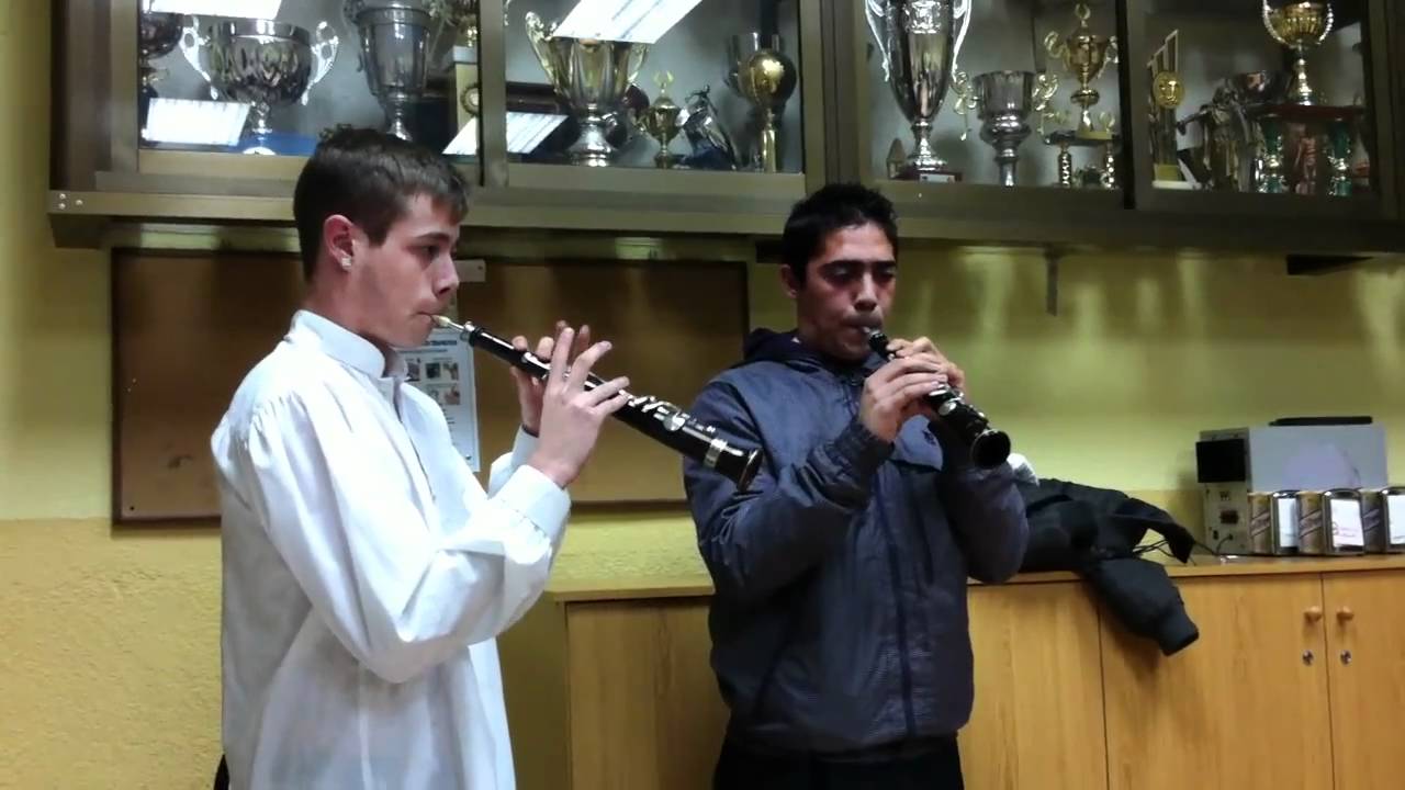 Sergio Dulzaina= Entre amigos