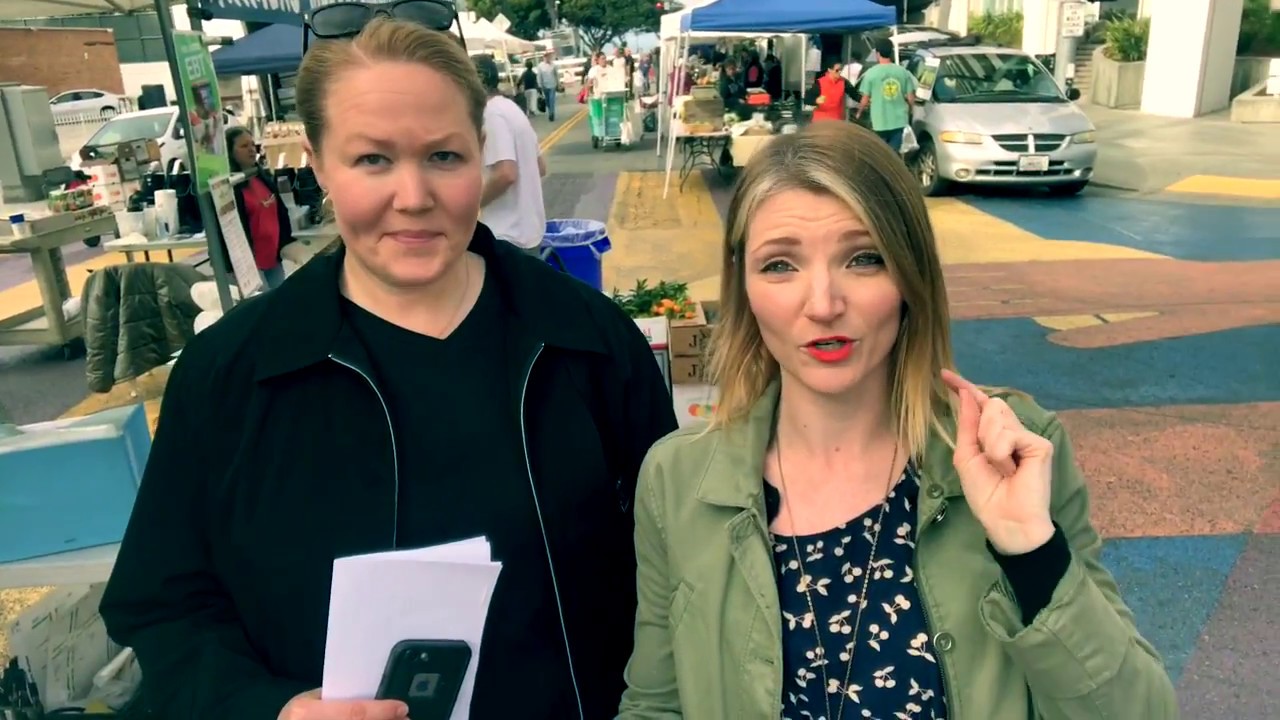 Talking Food Bowl with Noelle Carter