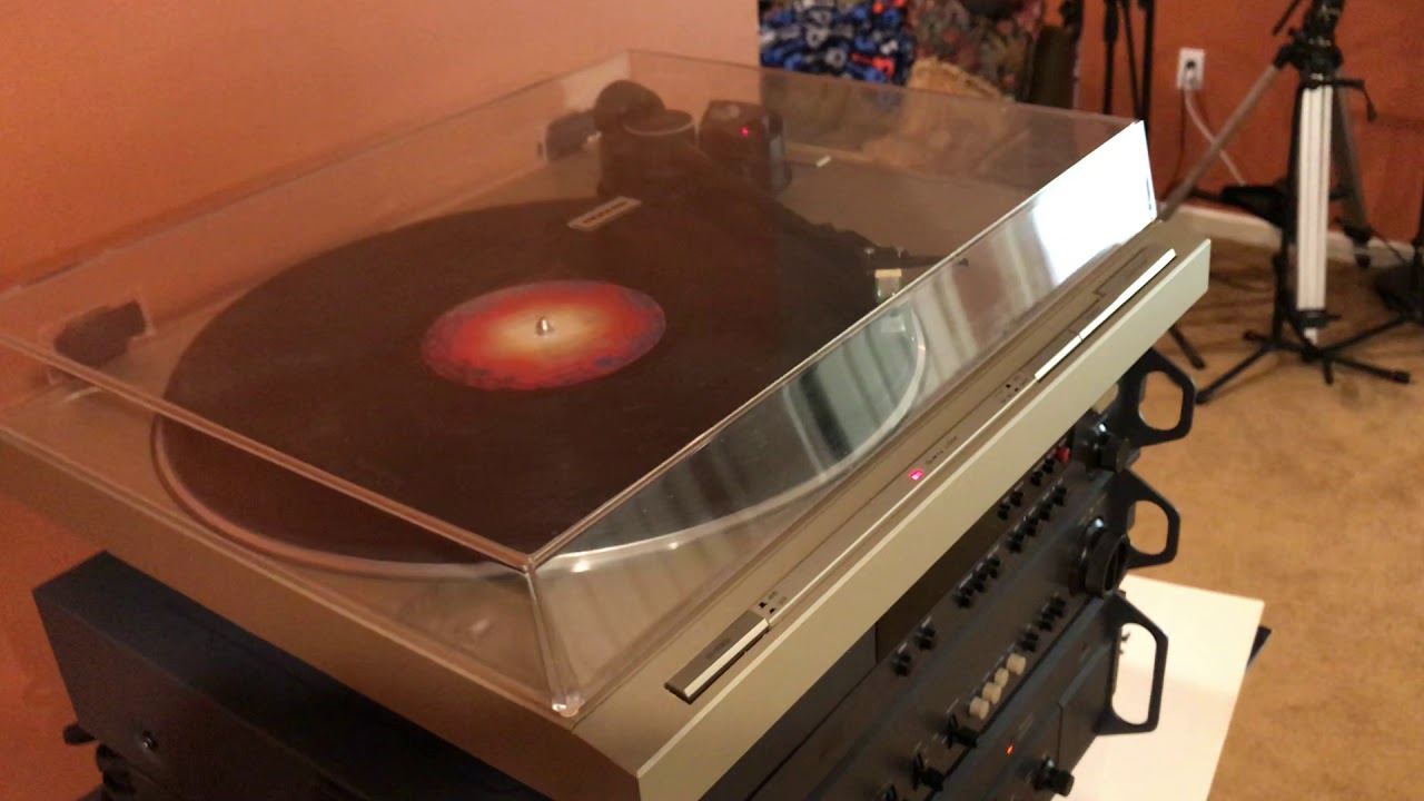 Pioneer PL-7 Quartz-PLL Direct Drive Automatic Turntable demo