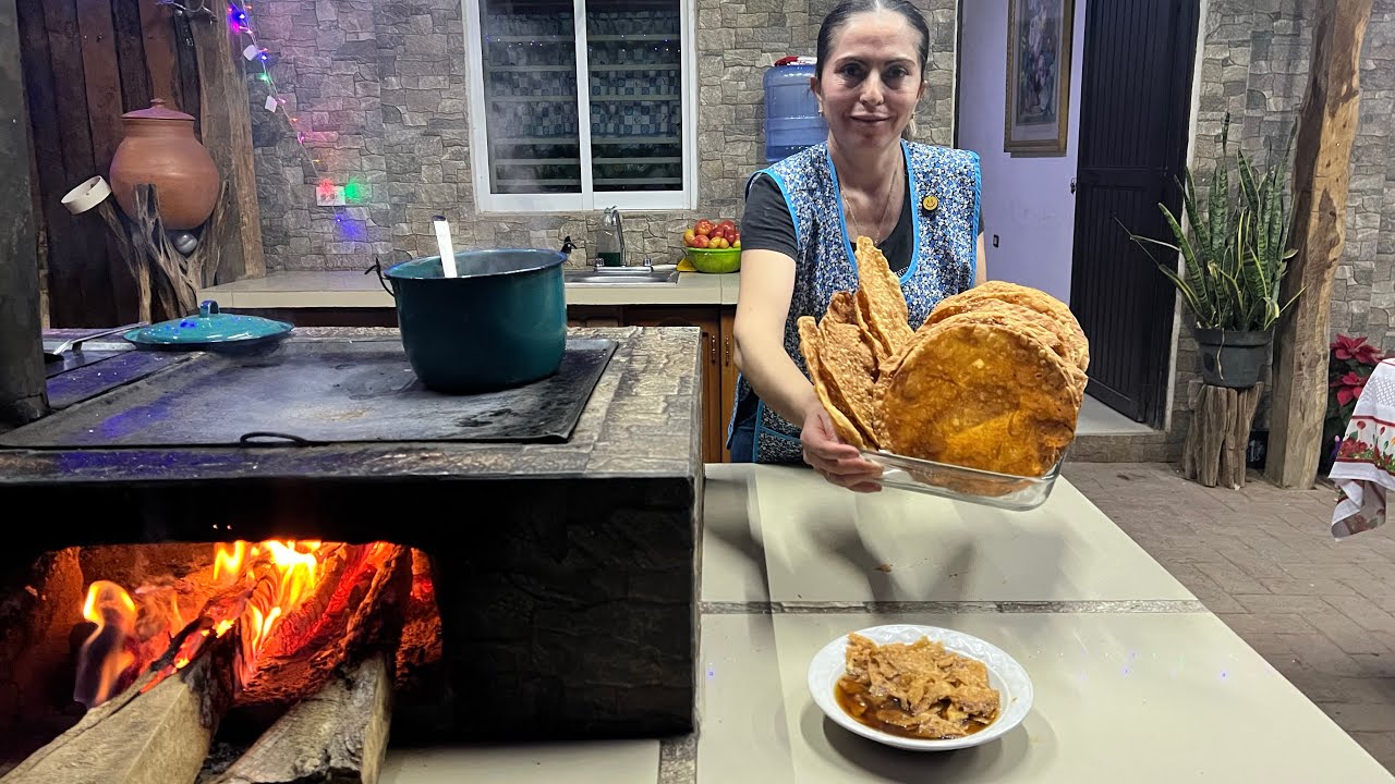 BUÑUELOS TRADICIONALES EN AGUA MIEL AL ESTILO LA PATRONA 