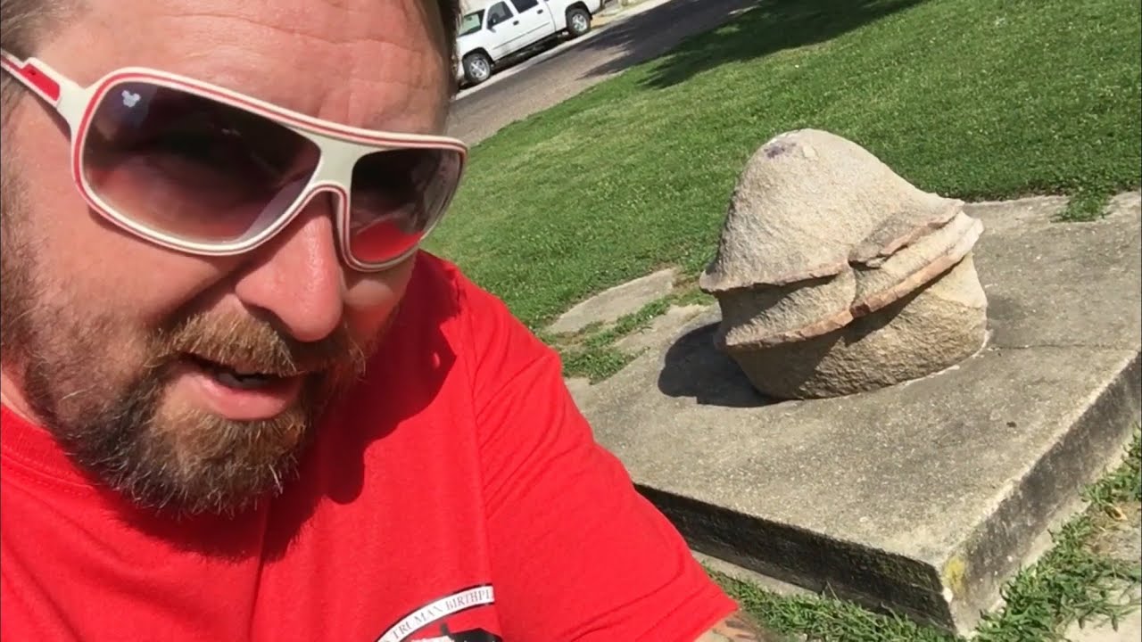 TDW 1470 - Keep Your Distance From THIS