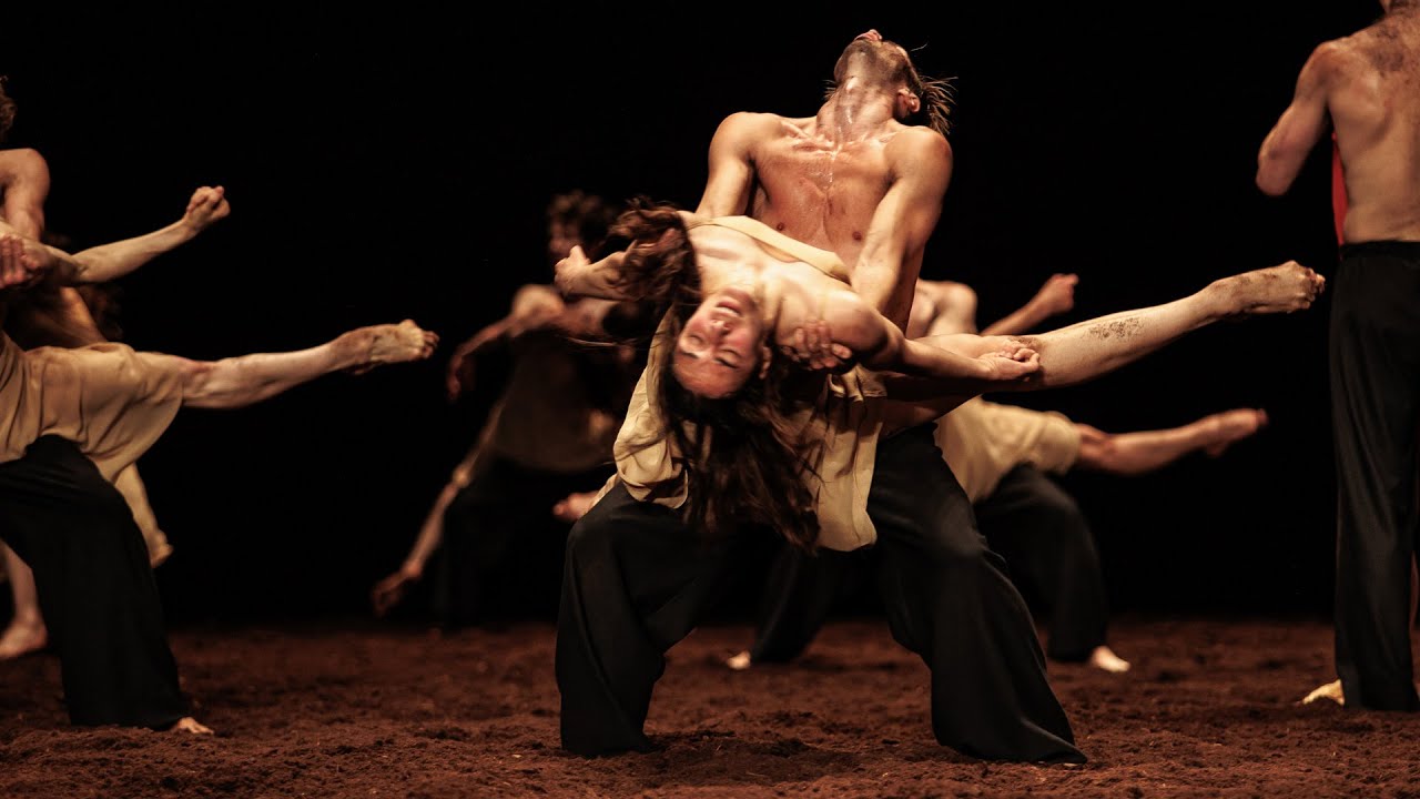 DAS FRÜHLINGSOPFER | THE RITE OF SPRING | Pina Bausch | Behind the scenes | Staatsballett Berlin