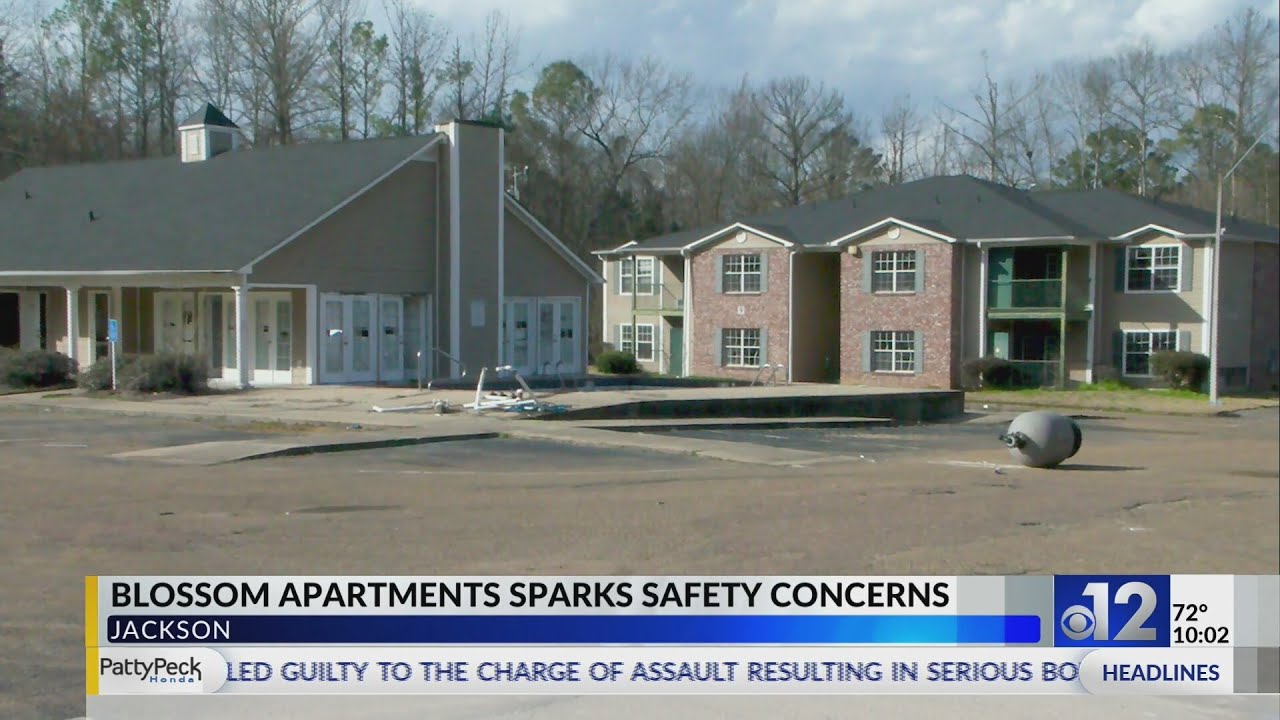 Jackson residents concerned about abandoned apartment complex
