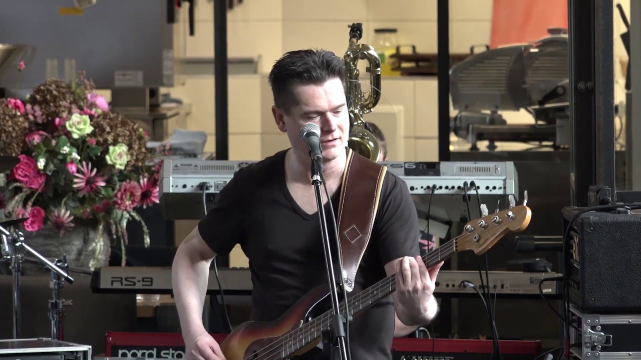 Onze Kerk Hooge Zwaluwe presenteert muziek-Ziggy Floyd