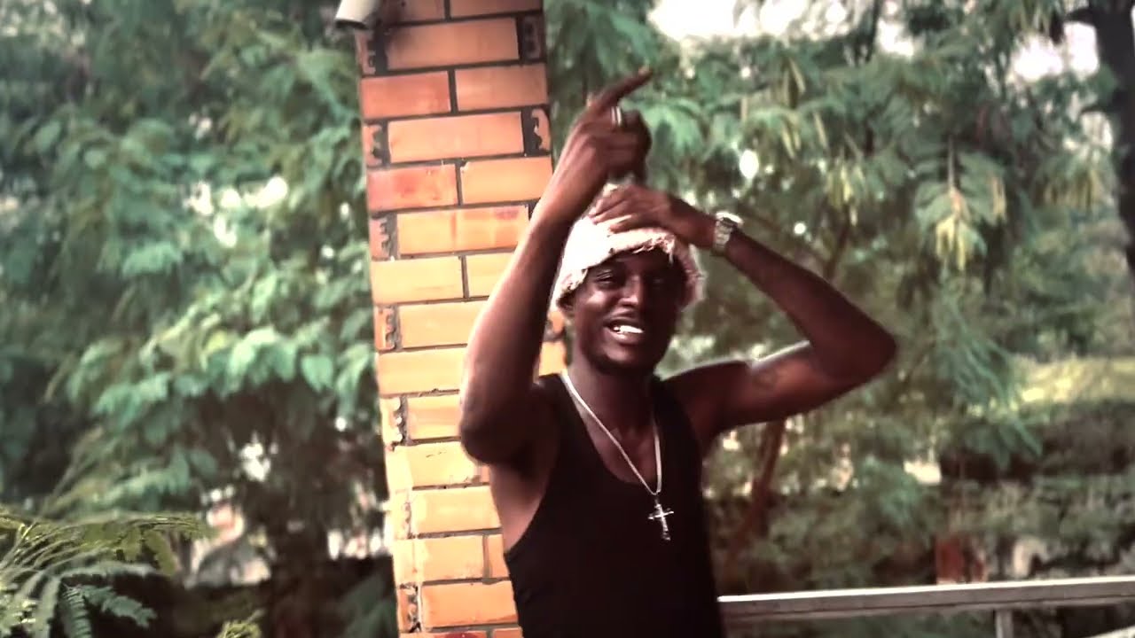 Mpifoo - 12 (Clip Officiel)