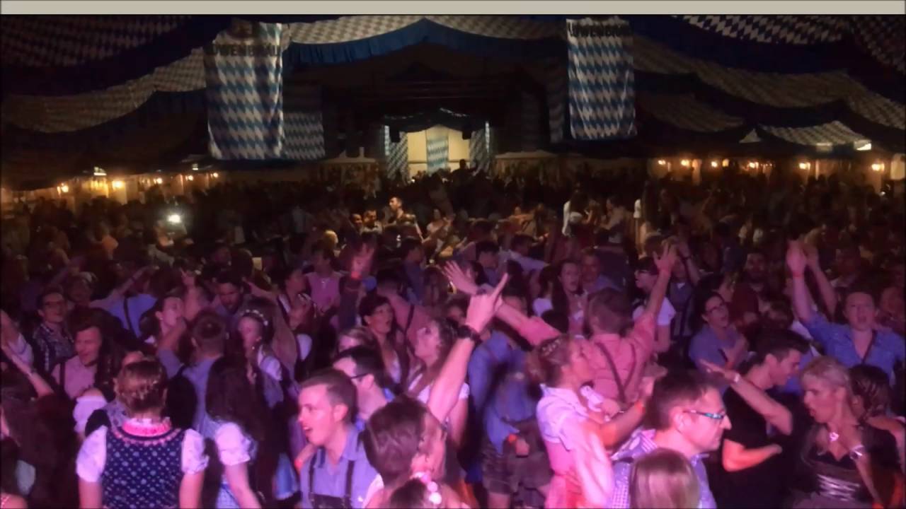 Oktoberfestband Reinhold Hörauf beim Oktoberfest in Oelber 2016