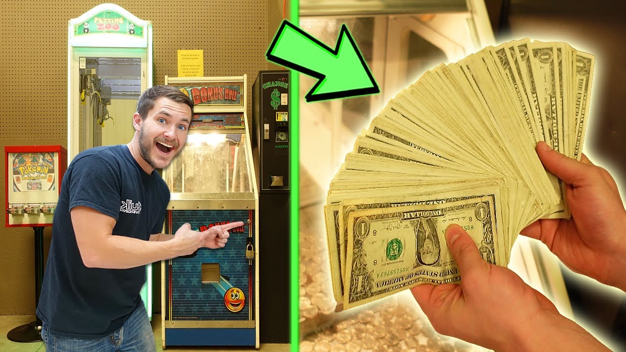 Collecting A LOT OF MONEY From Our Vending Machine Business!