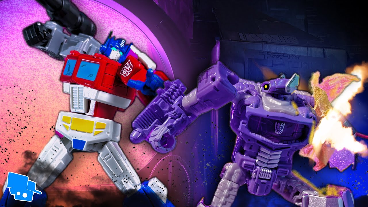 Optimus Prime VS Shockwave (Skybound stop motion recreation) | WeBluedo