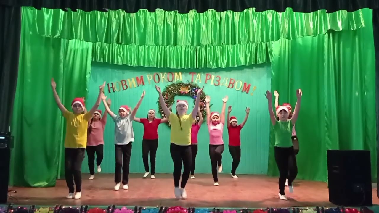 Танець Тишком-нишком/ Білим снігом. Колектив 