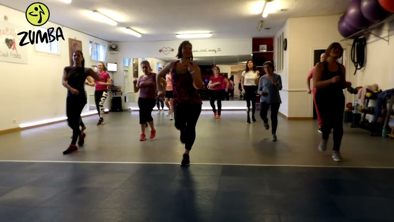 Zumba Dancing in the Moonlight   Prince Royce ZIN 117