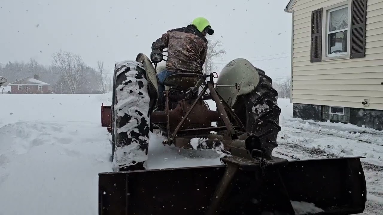 #1953 #goldenjubilee #fordtractor #dearborn front #plows #arps back blade #plowingsnow #henryford 