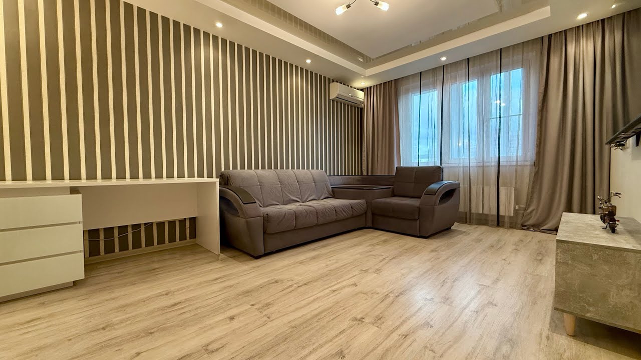 1 Bdr flat (42 sq.m, 11/19 floor). Boulevard Dmitriya Donskogo (12 minutes by bus). REGISTRATION! 