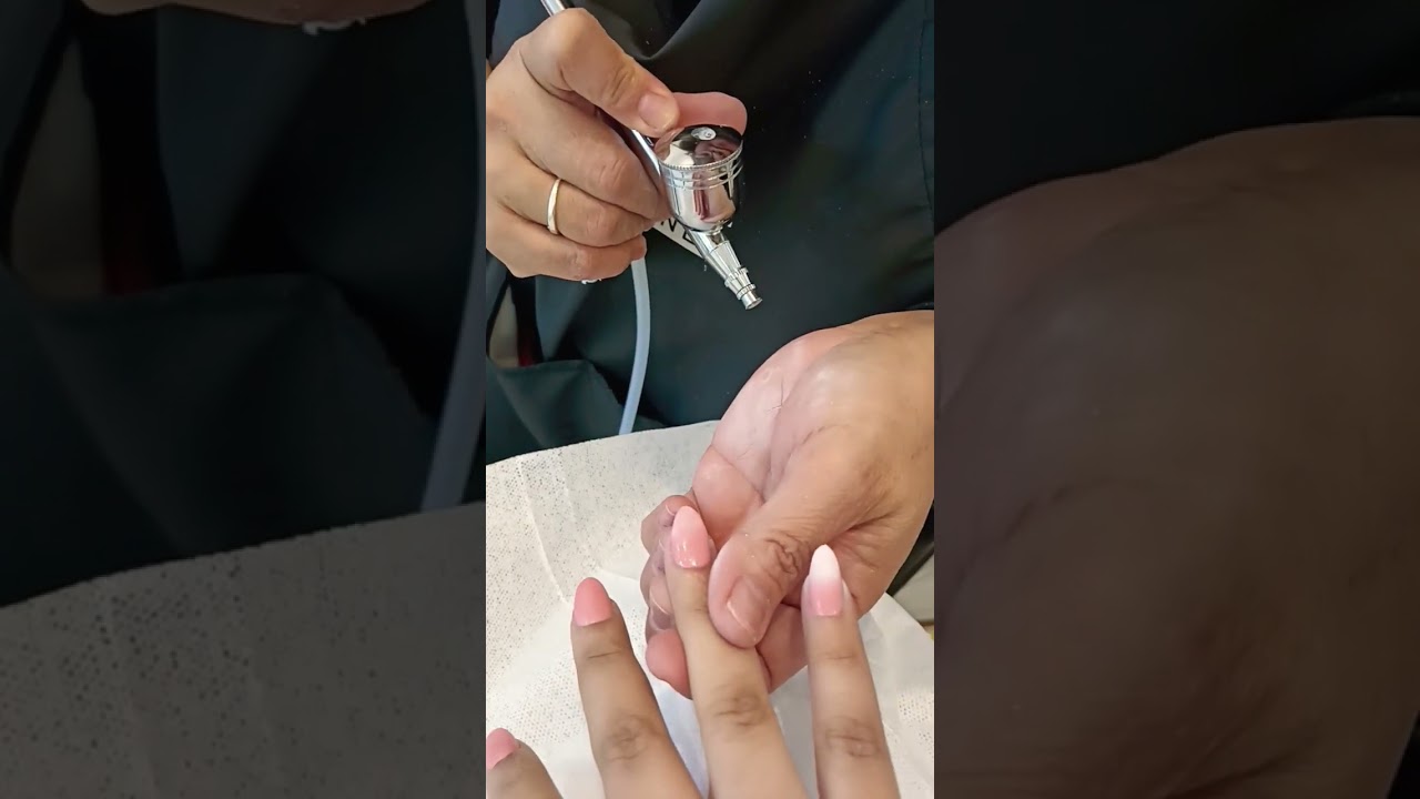 Airbrush for Ombre Nail color..