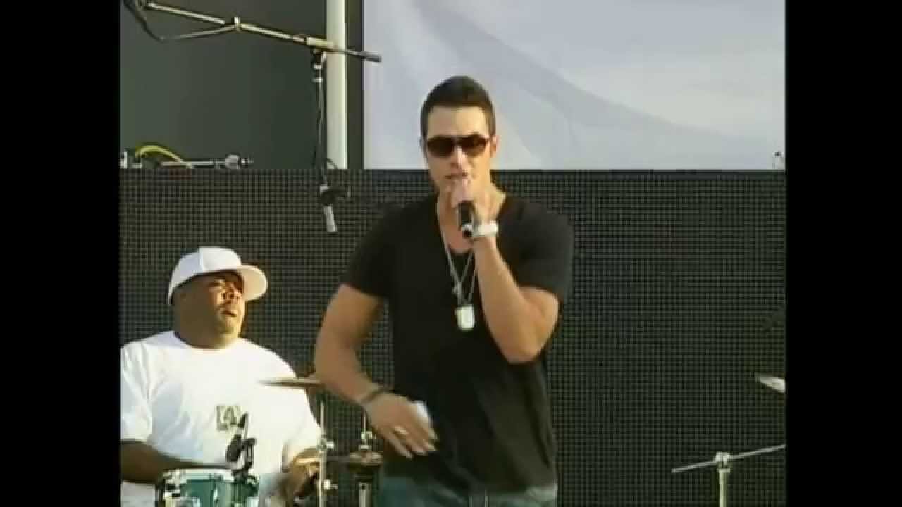 1. Dreamin' - The Definition at Common Ground Music Festival