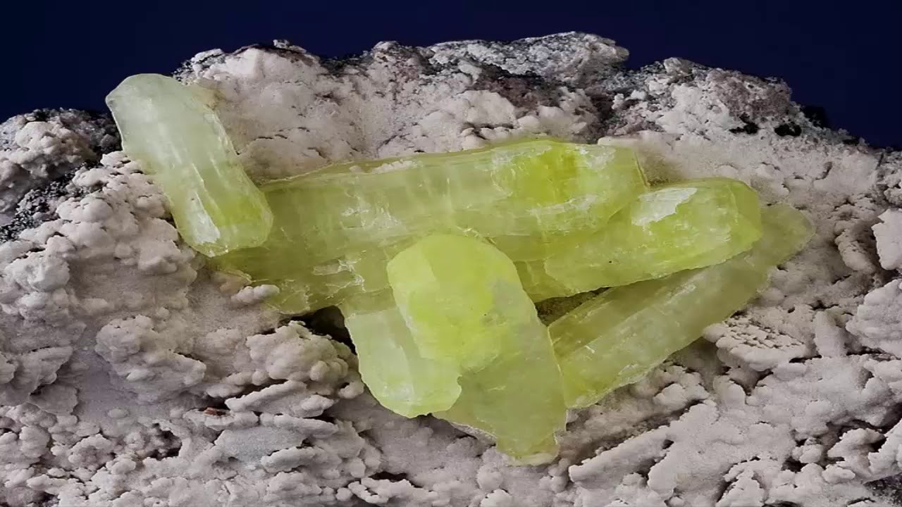 Ettringite: Mineral information, data and localities.