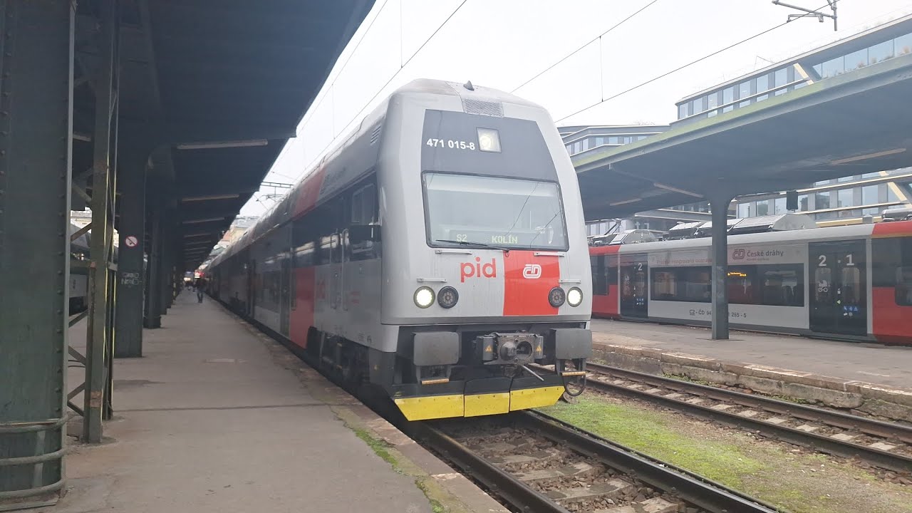 Interi&eacute;r vlaku CityElefant 471 015-8. 25.10.2024