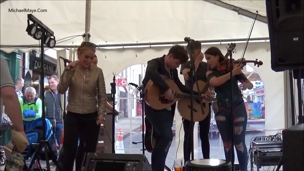 Cliona Hagan @ The Marquee Siamsa Sraide Swinford 2017