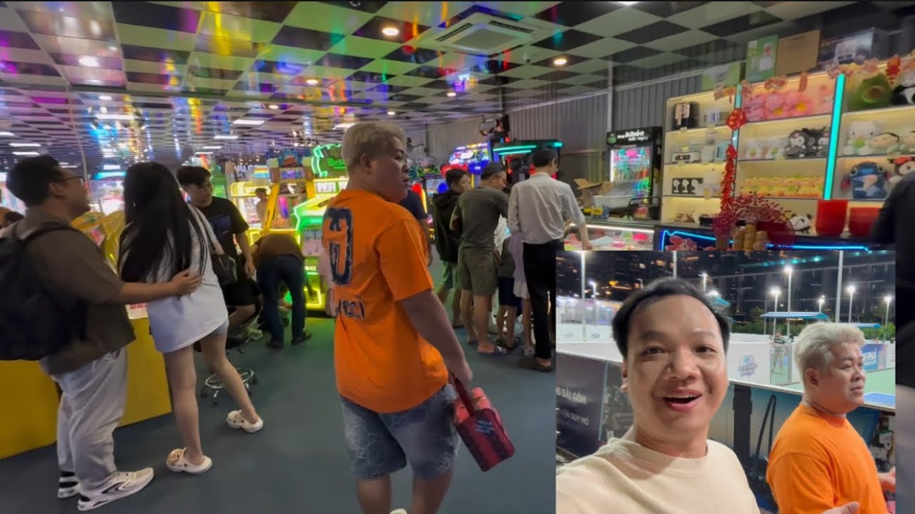 Thu Phương vs VyVy dạo quanh quận 2 khu trò chơi có gì hot