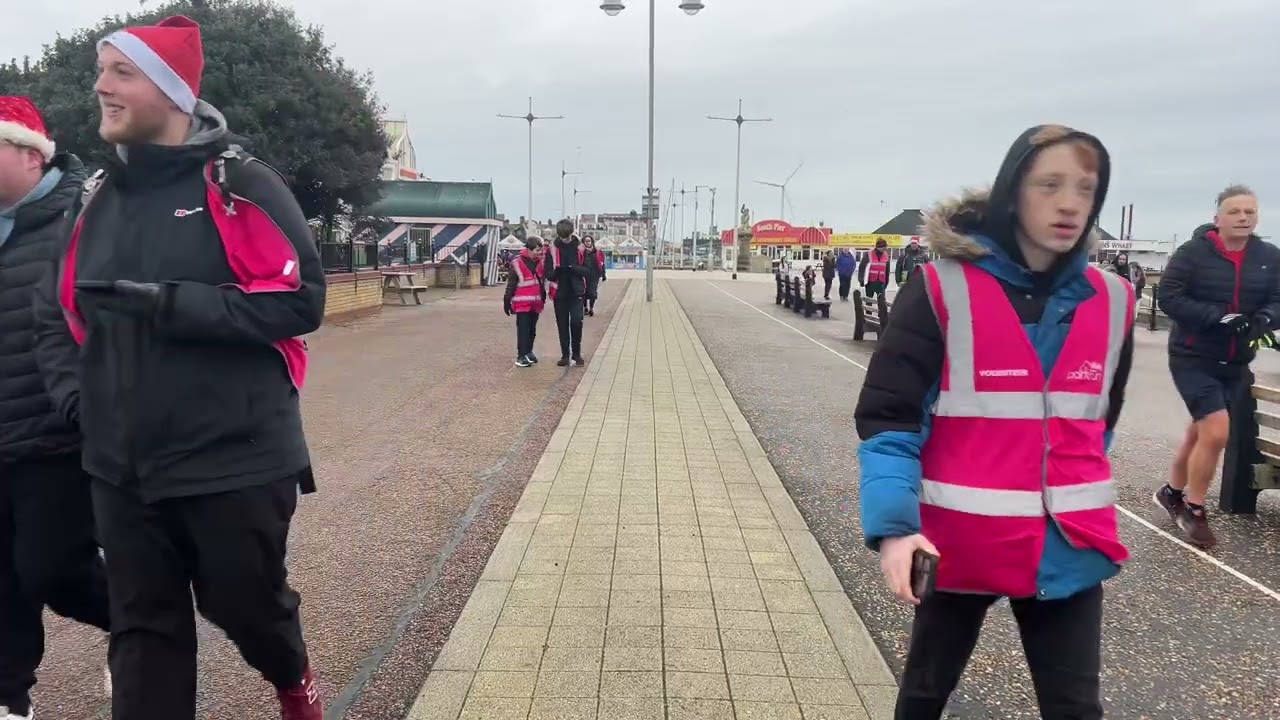 Lowestoft Parkrun Start 21/12/2024