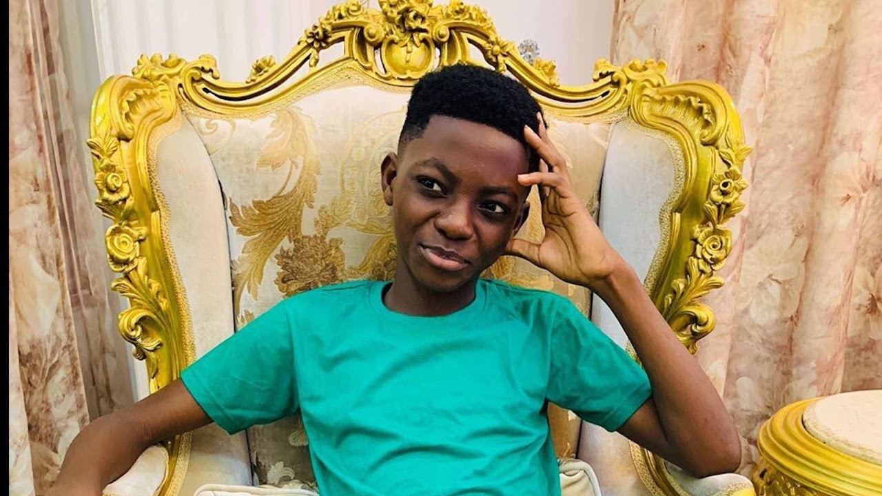ACTRESS JINAD HABIBAT ADUNNI SON: LOOK AT THIS BOY SHA-DON'T WORRY YOU SOON UNDERSTAND THE JOB