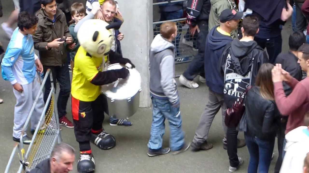 Watford v Leicester City 12-05-2013.Harry celebrates going to Wembley