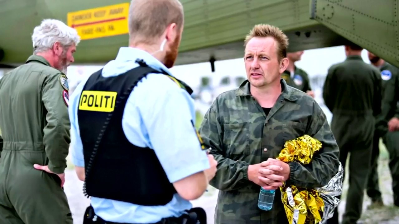 Submarine killing was murder, say Danish prosecutors