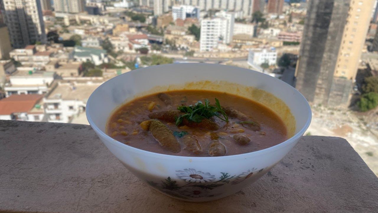 لوبيا بيضاء بالمرقاز بنة وسهولة في التحضير 
