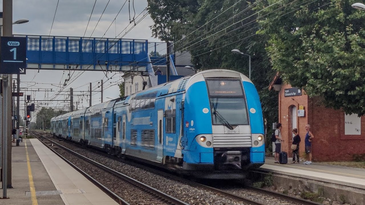 TGV, TER et FRET en gare de Sorgues  Châteauneuf du Pape 
