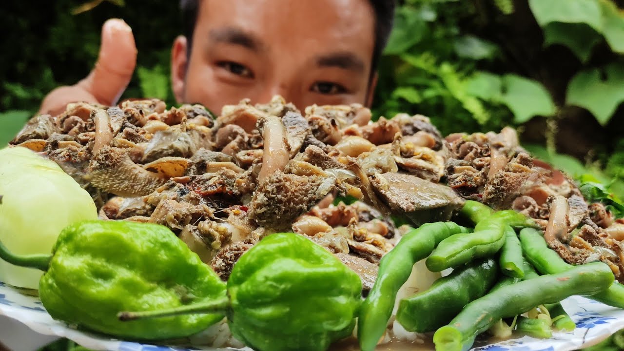 mutton innards || eating food in pure NAGA style || Naga mukbang || kents vlog.