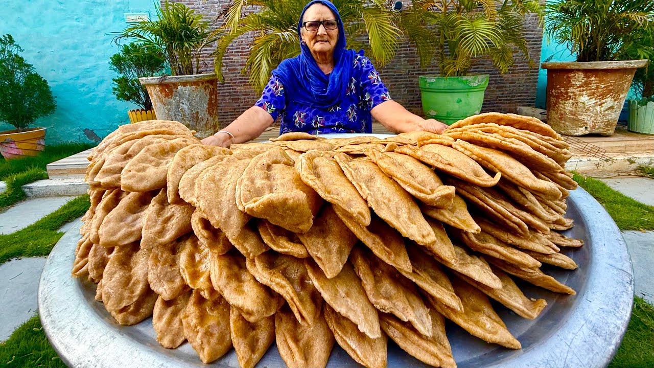 “Grandma’s Village Dish 😍 Himachali Siddu Recipe”