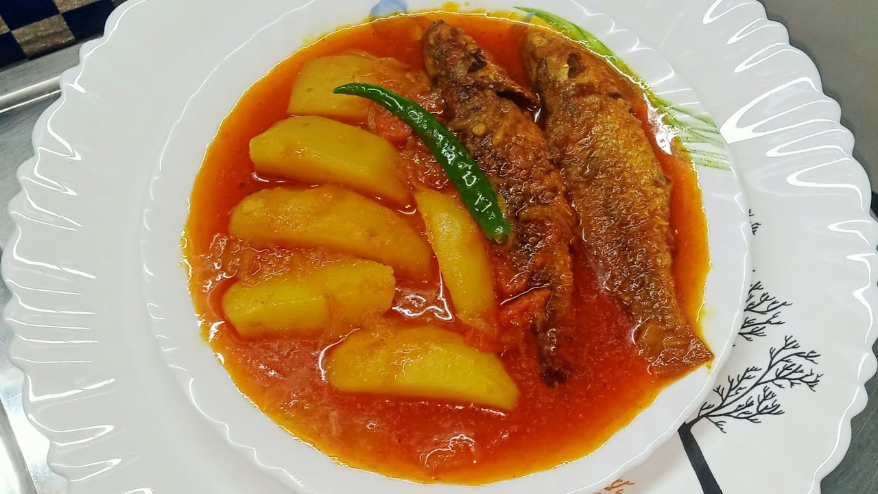 আলু টমেটো দিয়ে পার্শ্বে মাছের ঝোল। Parshe macher jhol recipe। Aloo tomato diye parshe macher jhol।