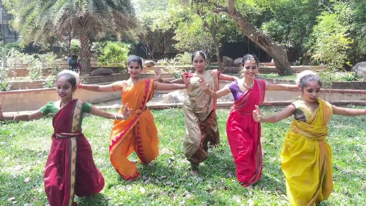 Azhagu Deivamaga vandu / Kavadichindu/ Bharathanatiyam.