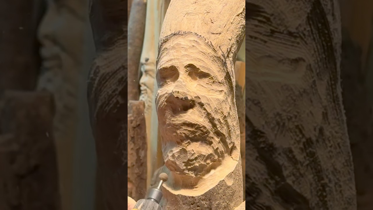 Driftwood Time~lapse power carving 