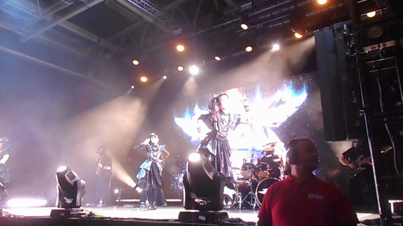 BABYMETAL - GIMME CHOCOLATE, live in Fryshuset Stockholm 3/2 2020!
