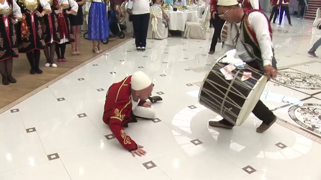 Tupana & Surle Valle Tradicionale -  dasma madheshtore