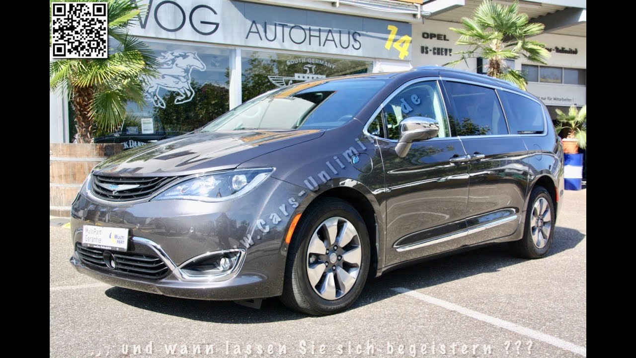 2018 Chrysler Pacifica Hybrid Limited (Fully Loaded)