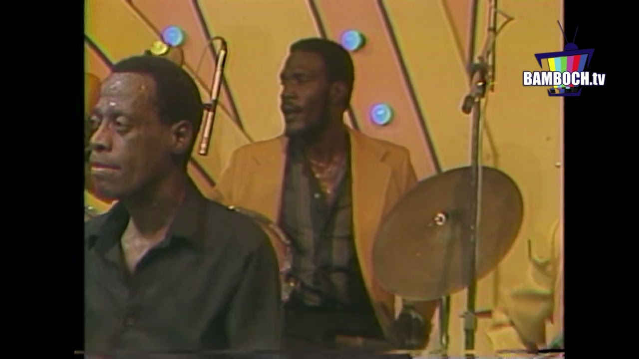 Performance du groupe Simbi des Gonaives à l'émission "Top Jeunesse".