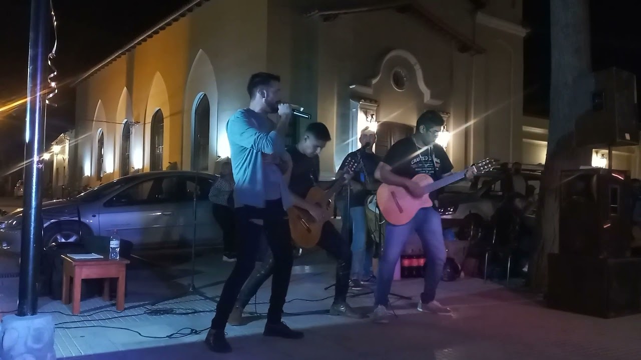 ADRENALINICA - Enganchados
