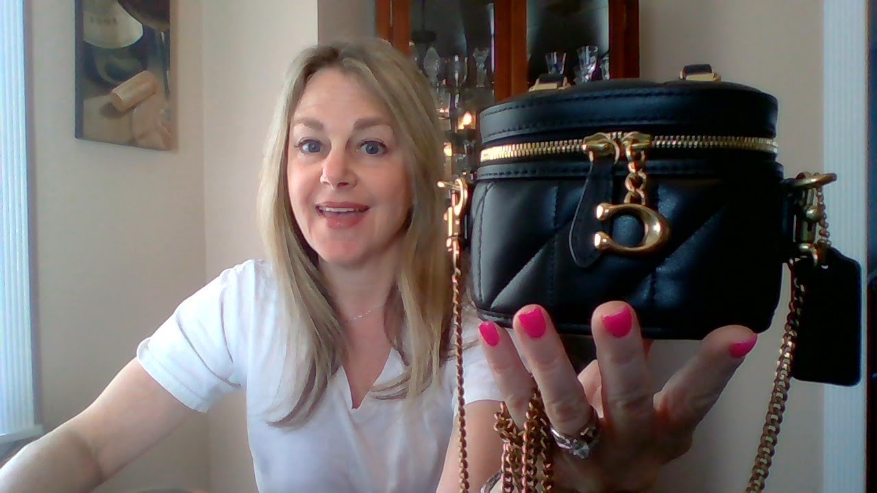 NEW COACH TRAIL CASE 12 WHAT FITS | FIRST IMPRESSION | SPECIAL GUEST 🐶