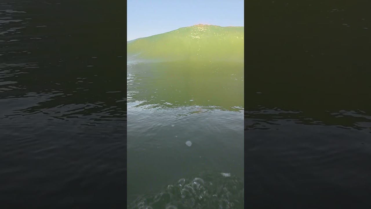 Zone d'impact = Dangere #mattsurfingwave #surfing #waves #dji #pov