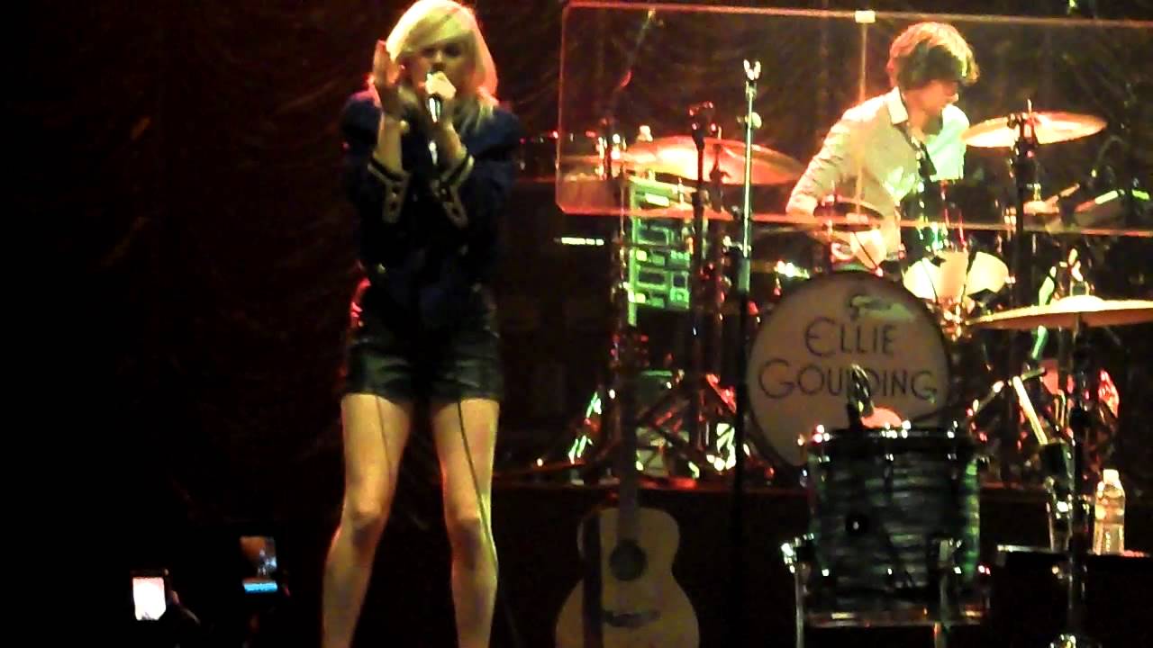 Ellie Goulding - Human Live