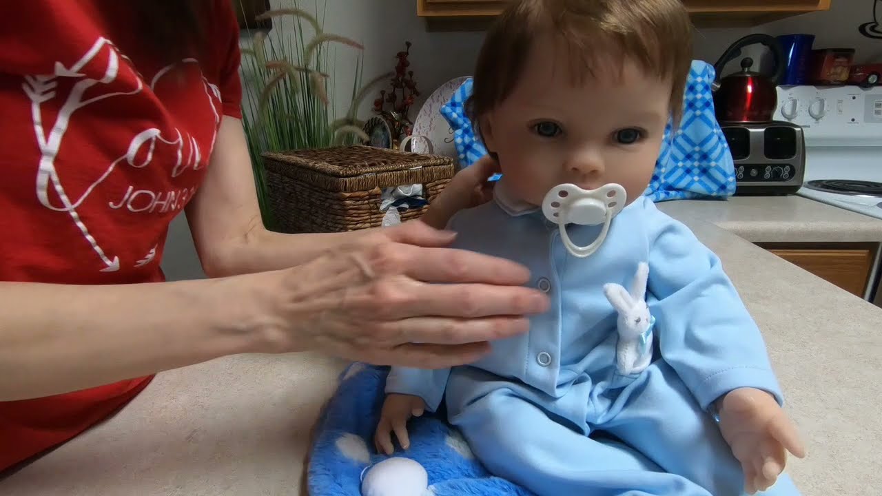 Paradise Galleries Box Opening! For Adult Doll Collectors