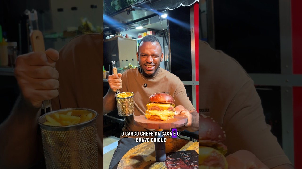 Hamb&uacute;rguer Artesanal carro chefe da casa, ic&ocirc;nico! Comida de rua em Botafogo