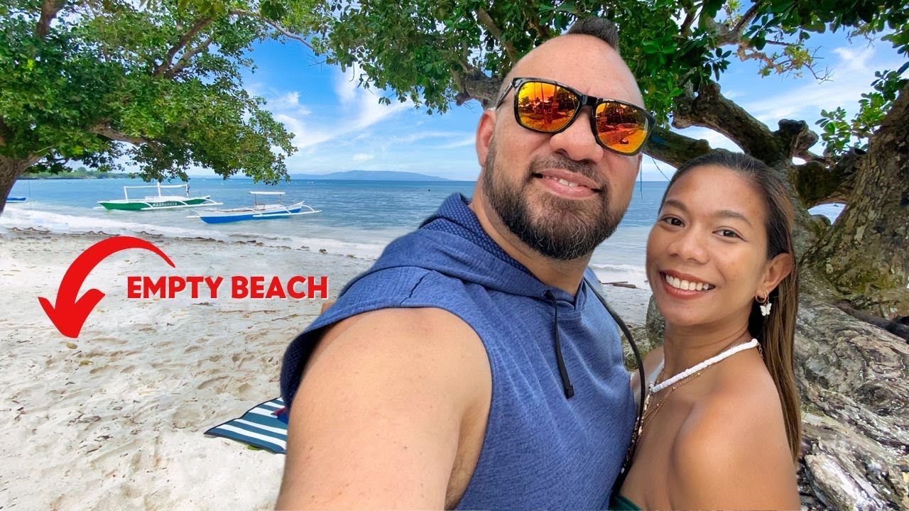 WE'RE BACK! Beach Picnic at Momo Beach (Bohol)
