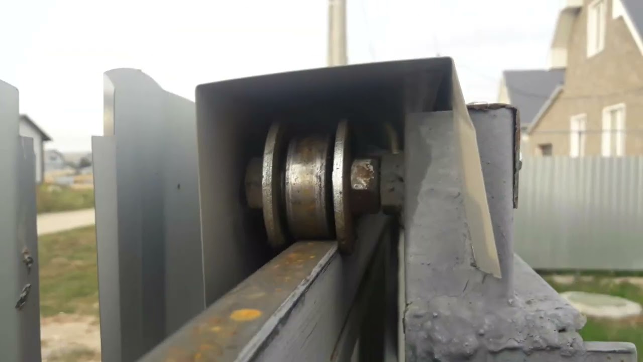 Откатные ворота, не упали